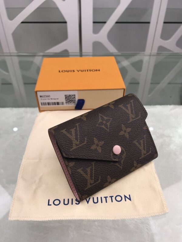 1:1 Replica Louis Vuitton Victorine Wallet Canvas Brown For Women, Women's Wallet 3.5in/9.5cm LV M62360