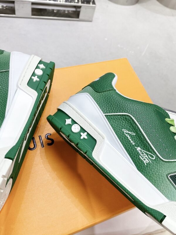 Louis Vuitton Women's LV Trainers Green For Women LV