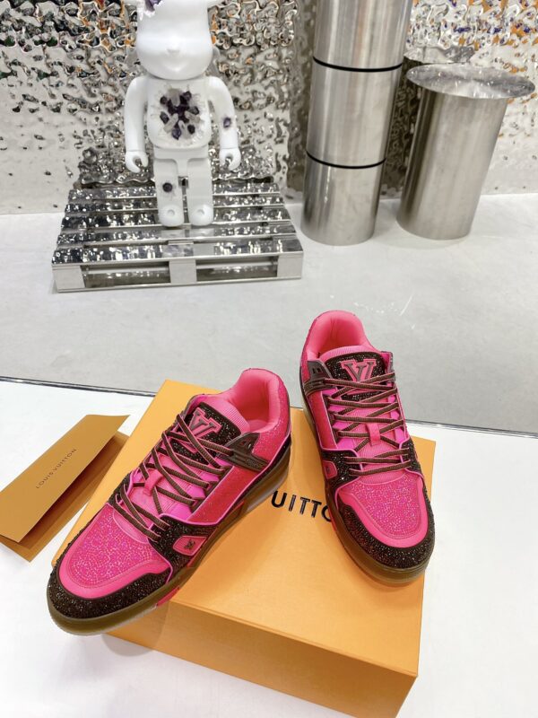 Louis Vuitton Women's LV Trainers Pink For Women LV