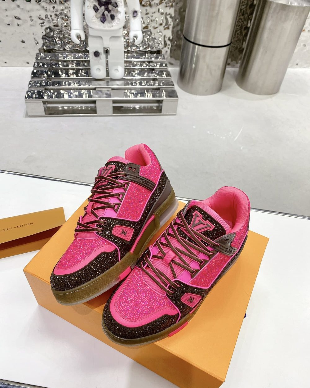 Louis Vuitton Women's LV Trainers Pink For Women LV