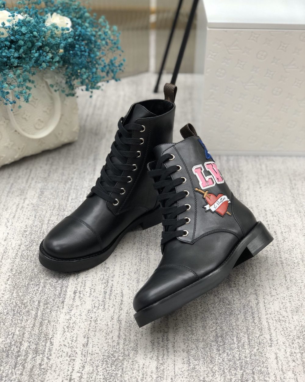 Louis Vuitton Wonderland Ranger Black For Women LV