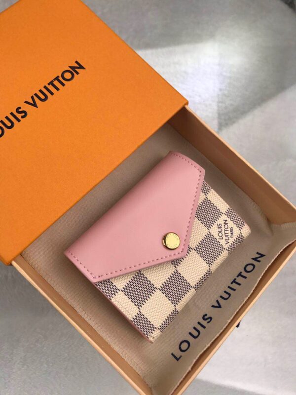 1:1 Replica Louis Vuitton Zóe Wallet Combines Damier Azur Canvas Rose Ballerine Pink For Women, Women's Wallet 10cm LV N60168