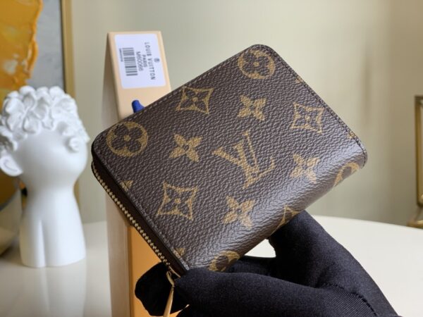 1:1 Replica Louis Vuitton Zippy Coin Purse In Monogram Canvas For Women, Women's Wallet 11cm LV M60067