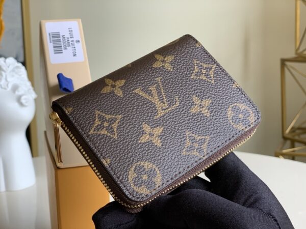 1:1 Replica Louis Vuitton Zippy Coin Purse In Monogram Canvas For Women, Women's Wallet 11cm LV M60067