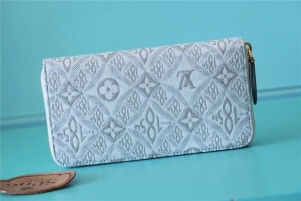 1:1 Replica Louis Vuitton Zippy Wallet Since 1854 Jacquard Canvas Ecru Blue For Women, Women's Wallets 7.7in/19.5cm LV