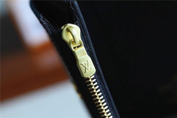1:1 Replica Louis Vuitton Zoe Wallet Monogram and Monogram Reverse Canvas For Women, Women's Wallets 3.7in/9.5cm LV M80725
