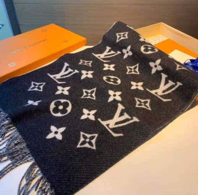 lv essential scarf black for women m77853 qmuyr