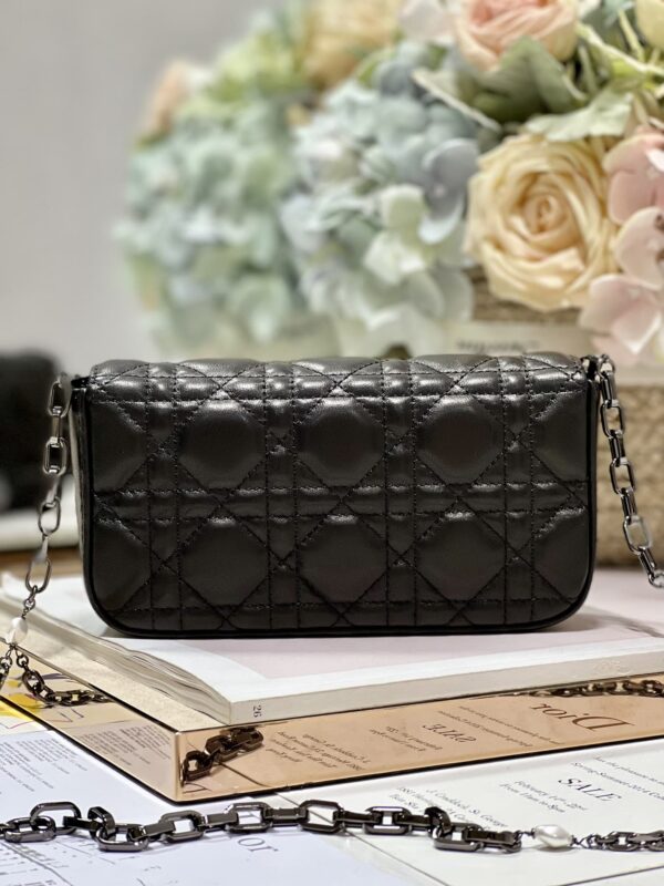 1:1 Replica Mini Miss Dior Bag White/ Black For Women 7 in/ 18.5cm