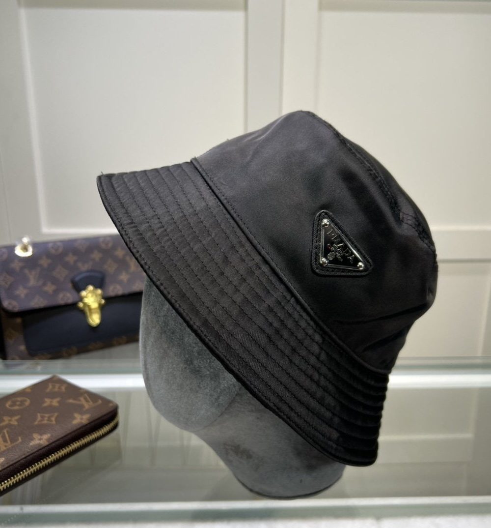 Prada Re-Nylon Bucket Hat Black Prada Hat 1HC137_2DMI_F0002