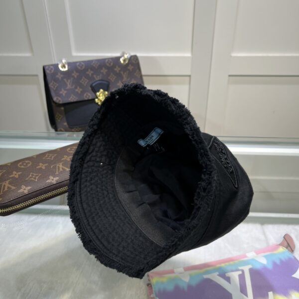 Prada Re-Nylon Bucket Hat Black Prada Hat 1HC137_2FMB_F0002