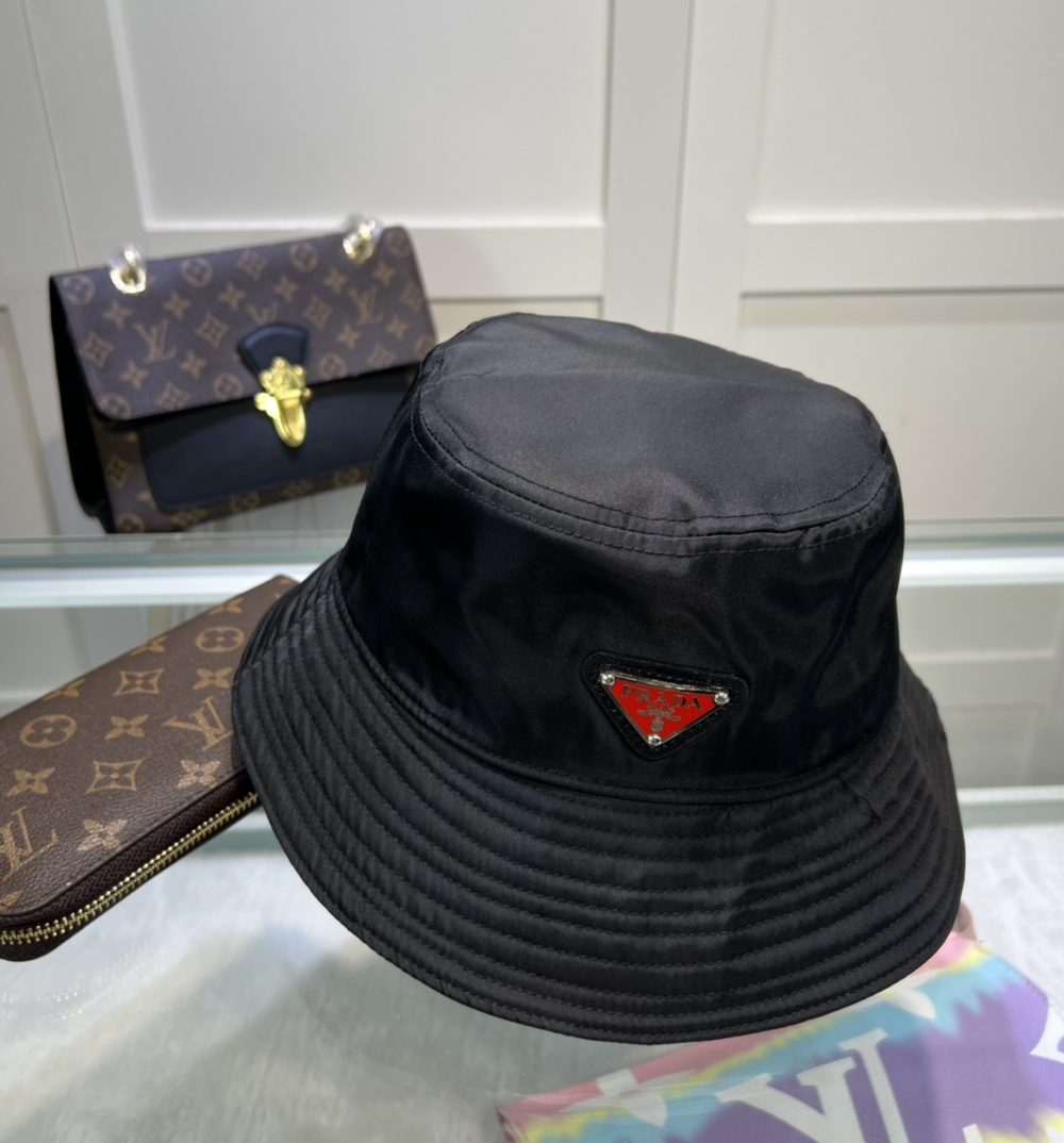 Prada Re-Nylon Bucket Hat Black Prada Hat