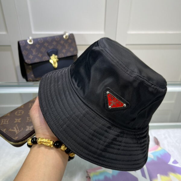 Prada Re-Nylon Bucket Hat Black Prada Hat