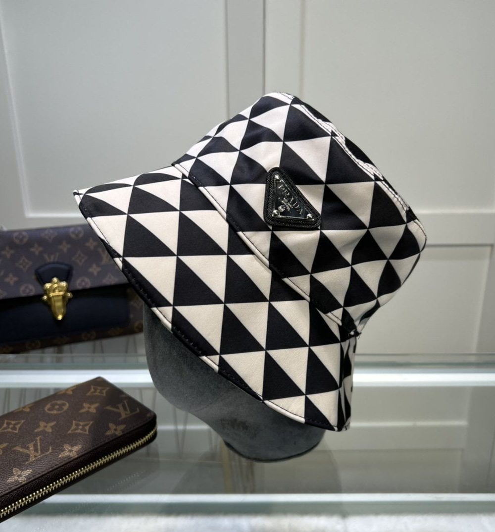 Prada Re-Nylon Bucket Hat Black/White Prada Hat
