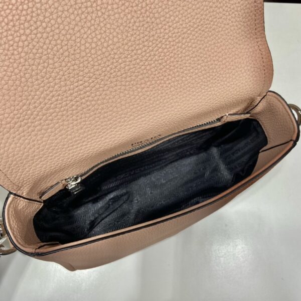 Prada Shoulder Bag Beige For Women, Women's Bags 9in/23cm 1BD314_2DKV_F02YP_V_3OO