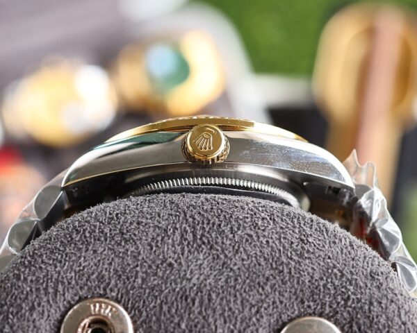 Rolex Datejust 36mm Silver Toned For Men 179174