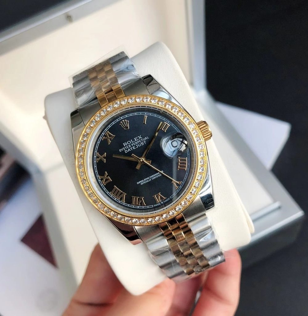 Rolex Datejust Watch Gold/Silver Toned Unisex