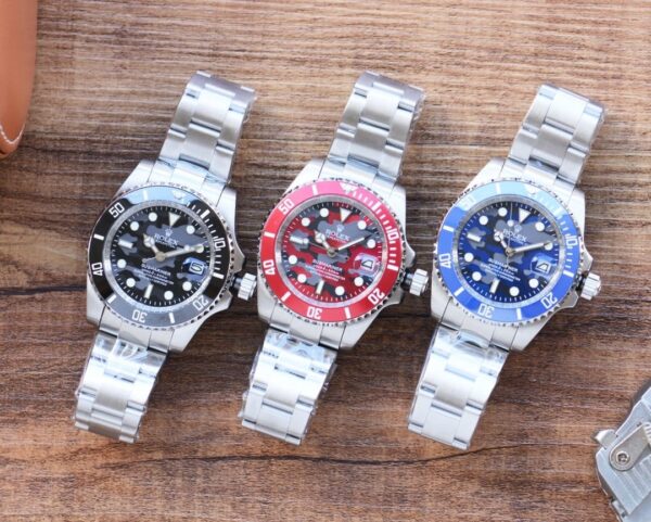Rolex Submariner Date 41mm Silver Toned For Men 126610LN
