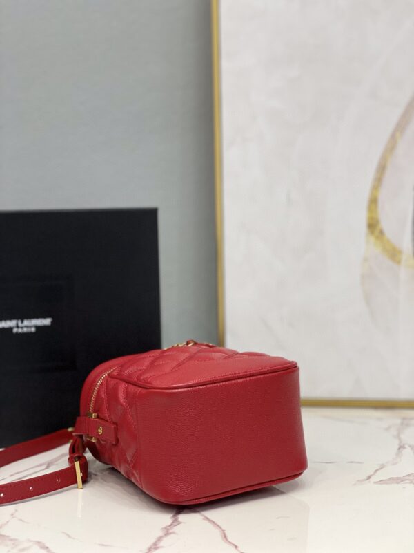 [REP 1:1] Saint Laurent 80's Vanity Bag In Carré-Quilted Grain De Poudre Red For Women 6.4in/16.5cm YSL 649779DME276805