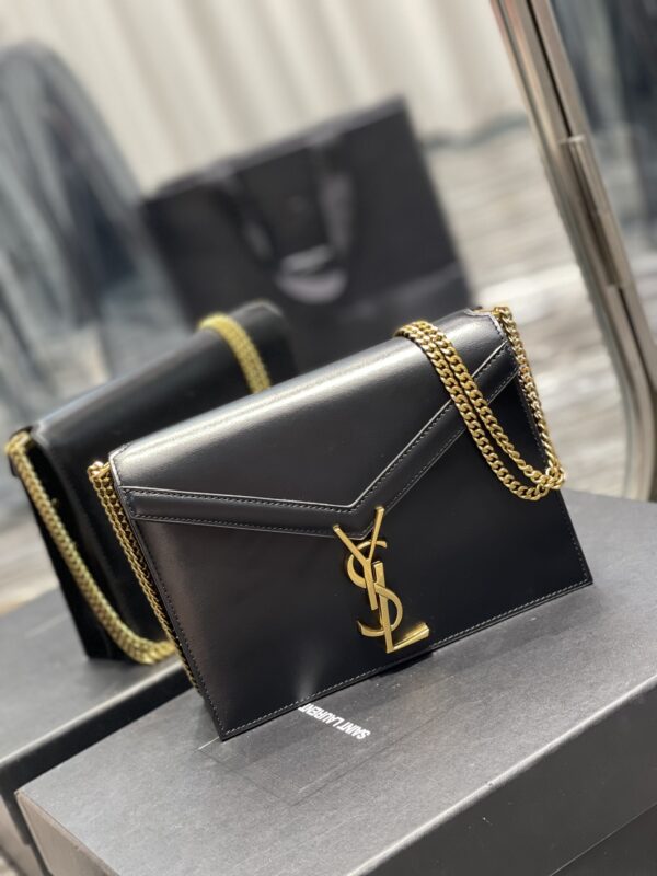 [REP 1:1] Saint Laurent Cassandra Medium Chain Bag Black In Grain De Poudre Embossed For Women 8.6in/22cm YSL 5327500SXSW1000
