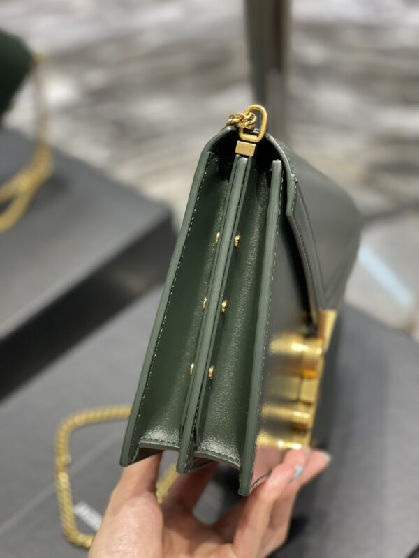 [REP 1:1] Saint Laurent Cassandra Medium Chain Bag In Grain De Poudre Embossed 22cm
