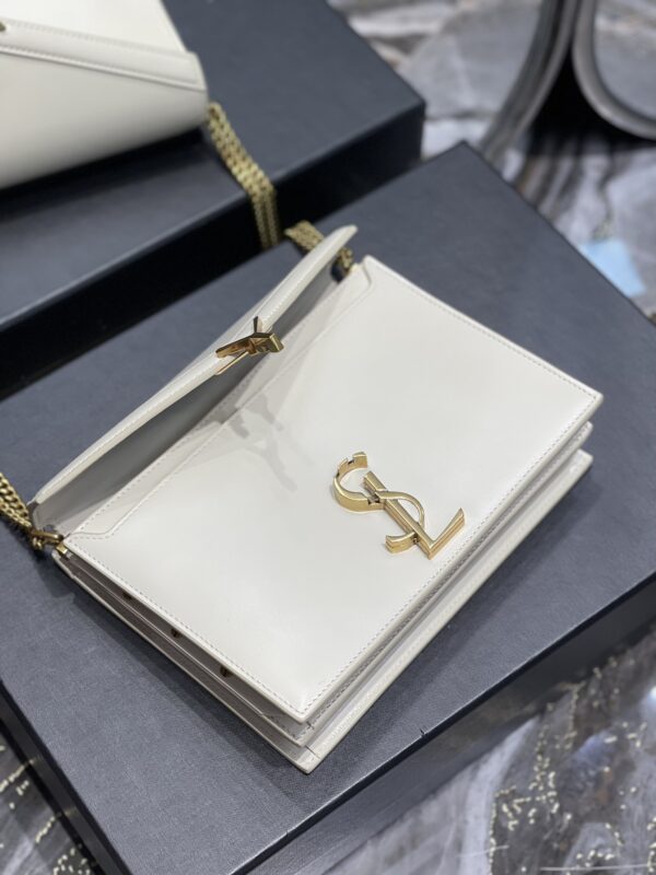 [REP 1:1] Saint Laurent Cassandra Medium Chain Bag White In Grain De Poudre Embossed For Women 8.6in/22cm YSL 532750BOW0W9207