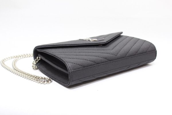 [REP 1:1] Saint Laurent Cassandre Matelassé Chain Wallet In Grain De Poudre Embossed Black For Women 8.8in/23cm YSL 377828BOW021000