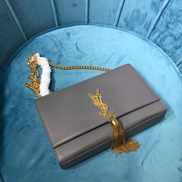 [REP 1:1] Saint Laurent Kate Medium Chain Bag With Tassel In Grain De Poudre Grey For Women 9.4in/24cm YSL