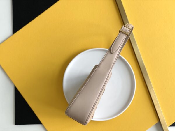 [REP 1:1] Saint Laurent LE 5 À 7 Hobo Bag Light Ivoire For Women 9in/23cm YSL
