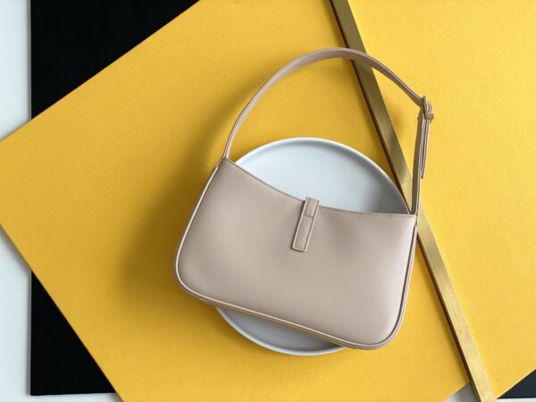[REP 1:1] Saint Laurent LE 5 À 7 Hobo Bag Light Ivoire For Women 9in/23cm YSL