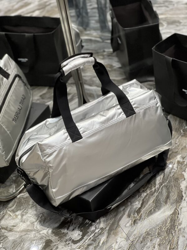 [REP 1:1] Saint Laurent Nuxx Duffle Sliver For Women, Women's Bags 19.6in/50cm YSL