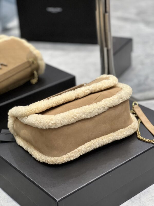 [REP 1:1] Saint Laurent Taupe Shearling Medium Niki Bag Brown For Women, Women's Bags 8.66in/22cm YSL‎