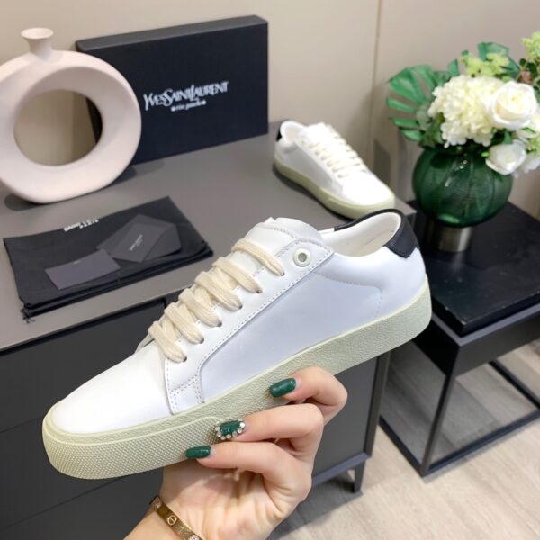 Saint Laurent Women's Court Classic Sl/06 Embroidered Sneakers White For Women YSL 61064908G109061