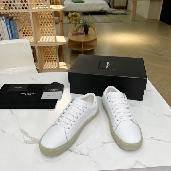 Saint Laurent Women's Court Classic Sl/06 Embroidered Sneakers White For Women YSL