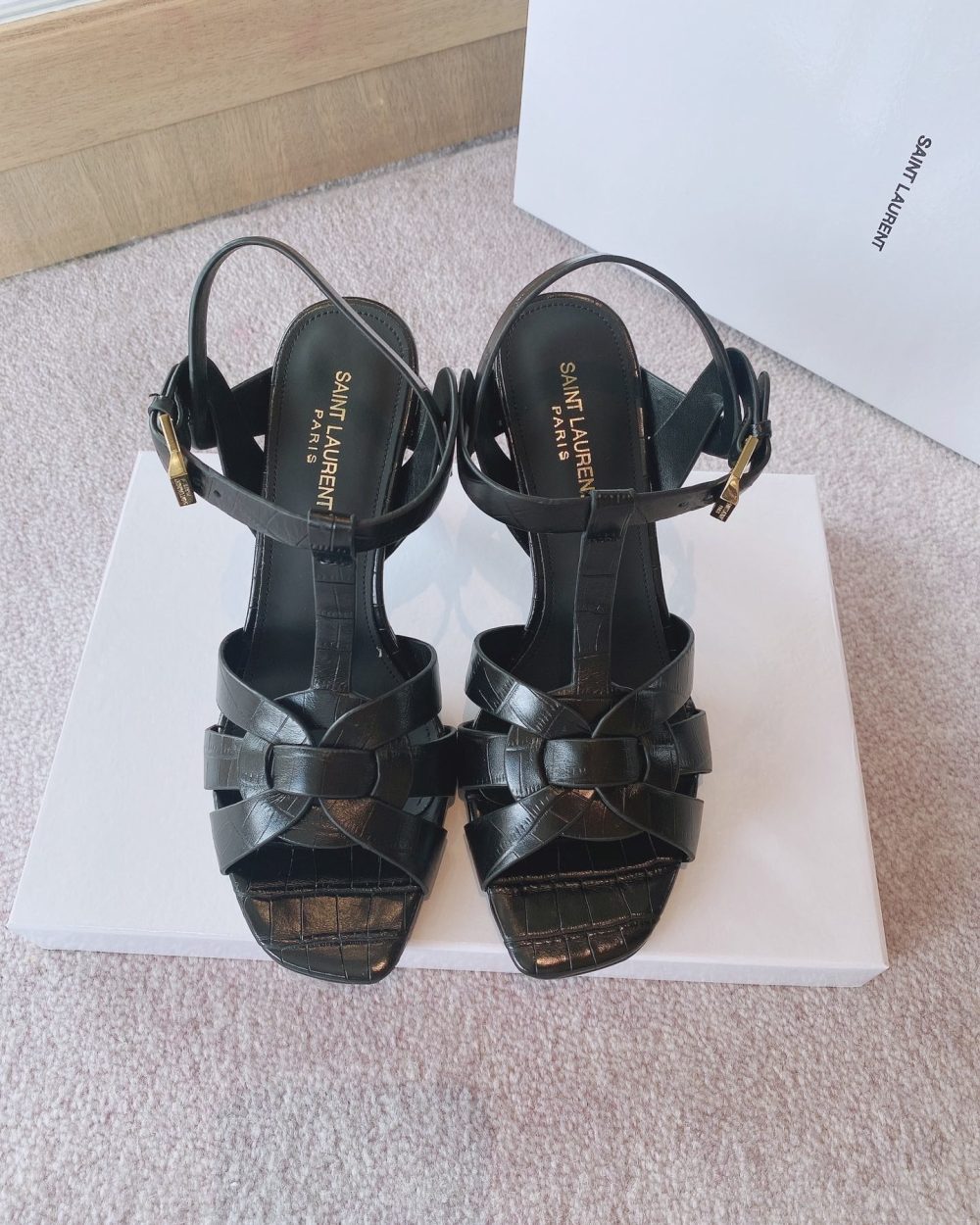 Saint Laurent Women's Tribute Sandals Black For Women YSL 6206731YQ001000