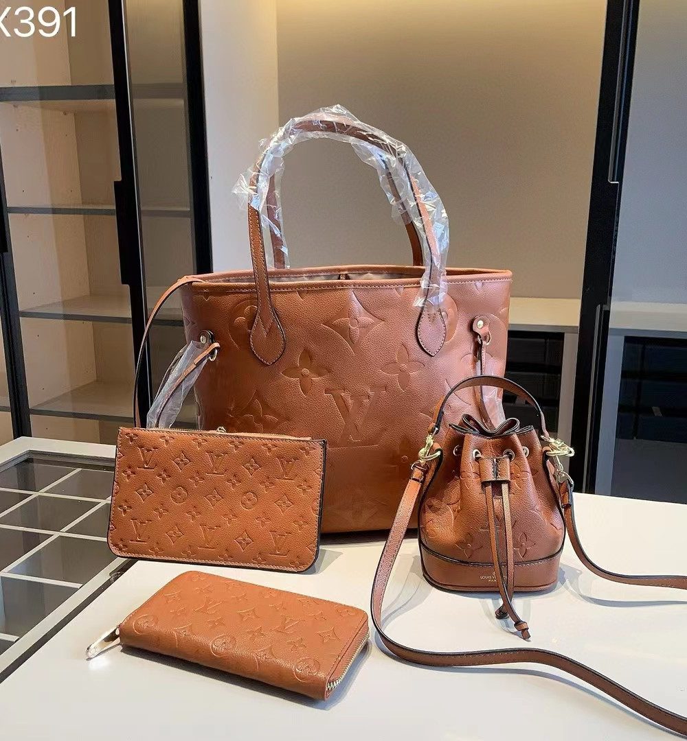 DBS-LC756 - Discounted Price For Set Louis Vuitton 3 Bags