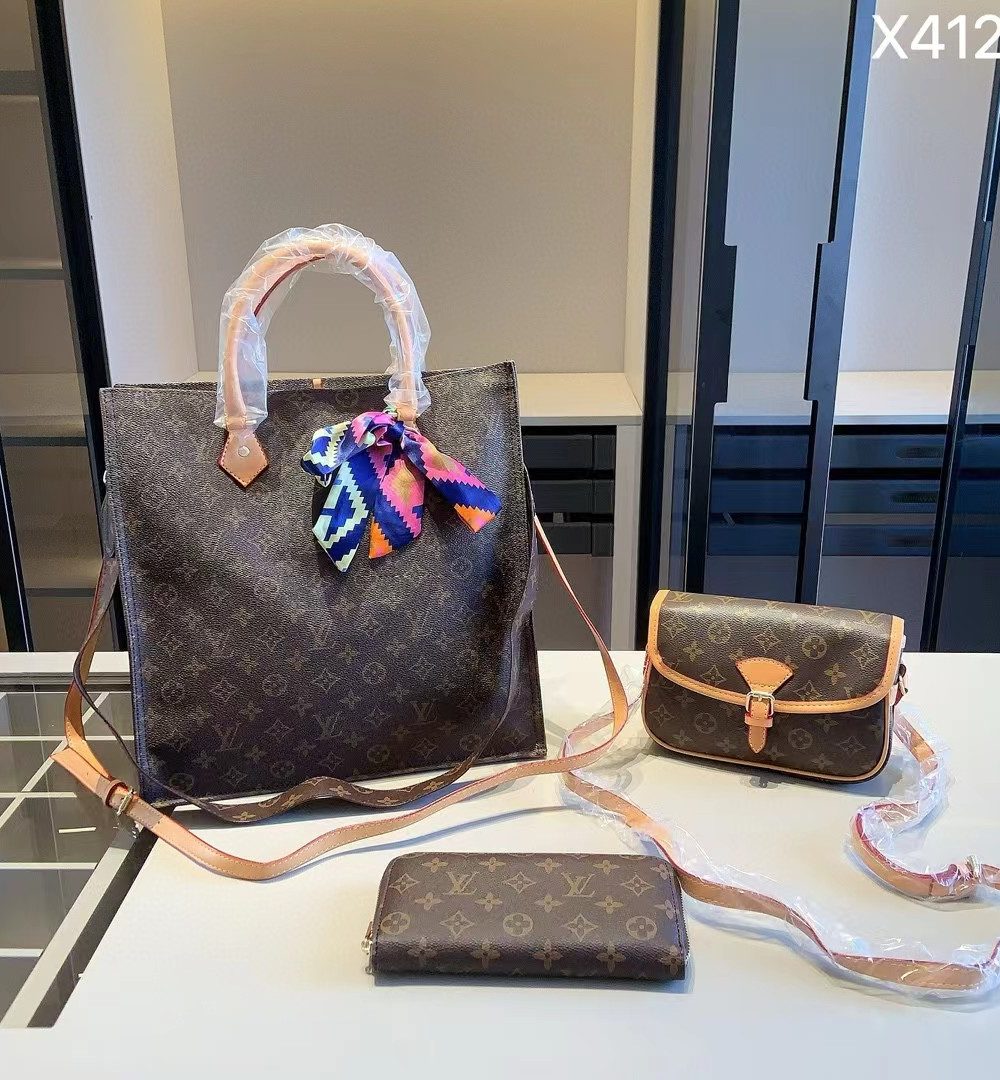 DBS-LC772 - Discounted Price For Set Louis Vuitton 3 Bags