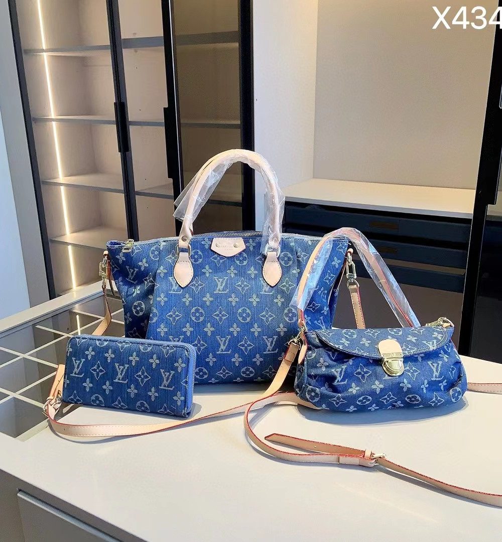 DBS-LC857 - Discounted Price For Set Louis Vuitton 3 Bags