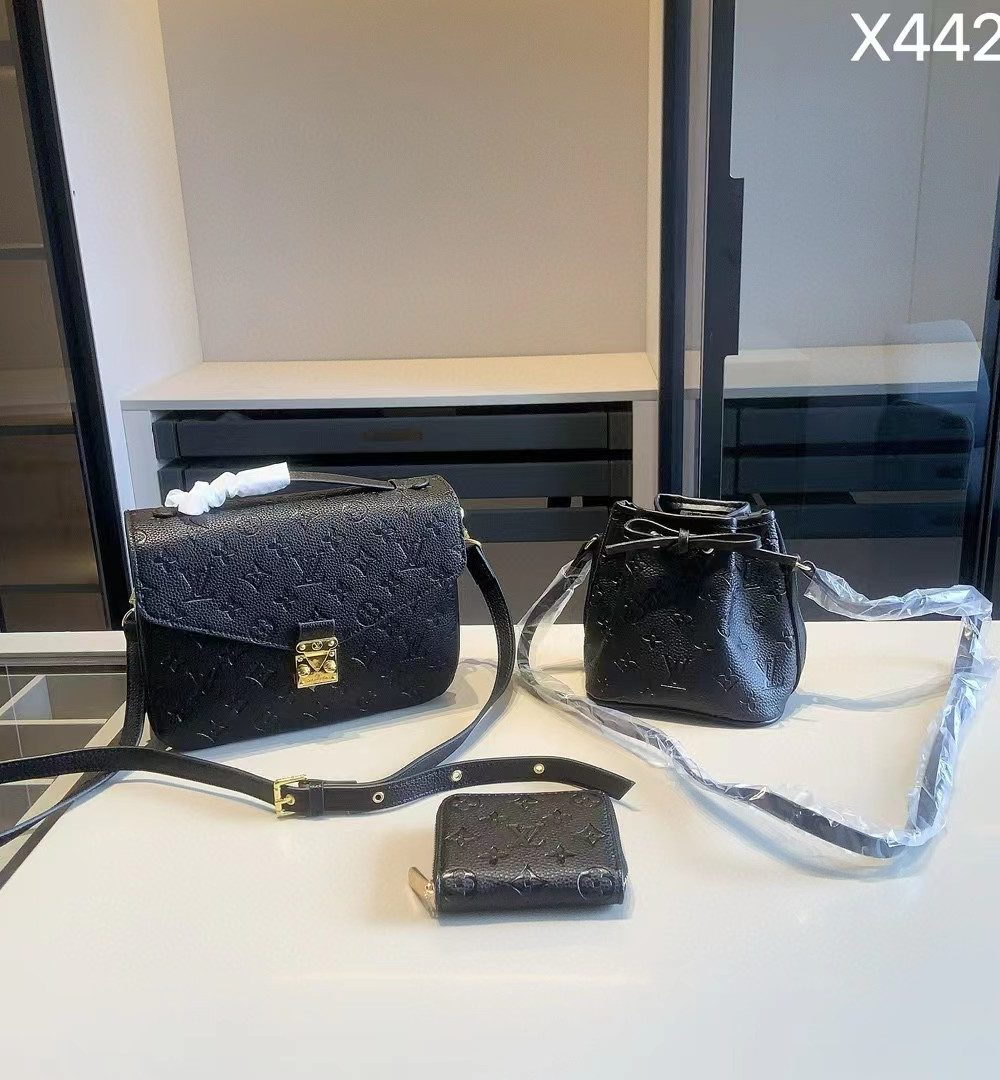 DBS-LC859 - Discounted Price For Set Louis Vuitton 3 Bags