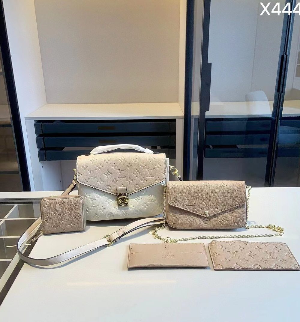 DBS-LC861 - Discounted Price For Set Louis Vuitton 3 Bags