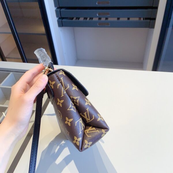 DBS-LC765 - Discounted Price For Set Louis Vuitton 3 Bags