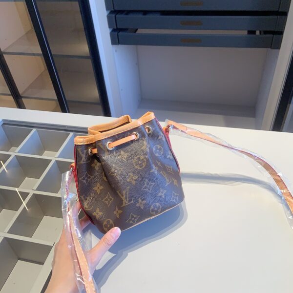 DBS-LC839 - Discounted Price For Set Louis Vuitton 3 Bags