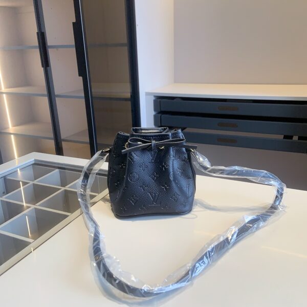 DBS-LC859 - Discounted Price For Set Louis Vuitton 3 Bags