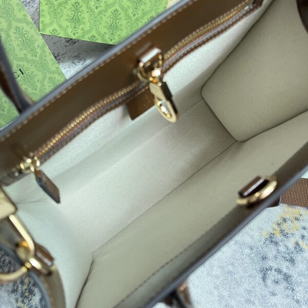 1:1 Replica GG SMALL TOTE WITH INTERLOCKING G P Beige and ebony GG Supreme canvas Exclusive For Women‎ 723308 92THG 8563