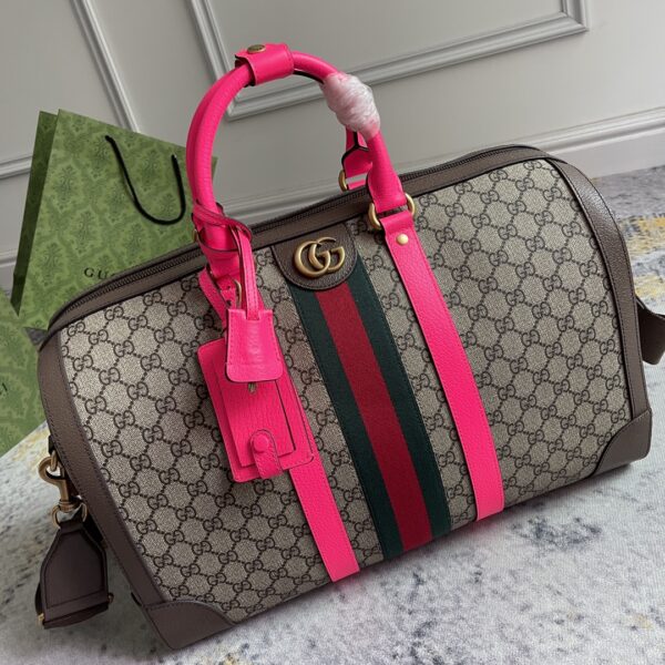 1:1 Replica GUCCI SAVOY MEDIUM DUFFLE BAG P Beige and ebony GG Supreme canvas Exclusive For Women 724642 FADHS 9755