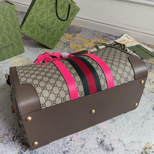 1:1 Replica GUCCI SAVOY MEDIUM DUFFLE BAG P Beige and ebony GG Supreme canvas Exclusive For Women 724642 FADHS 9755