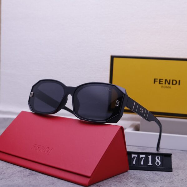 Fendi Baguette Sunglasses