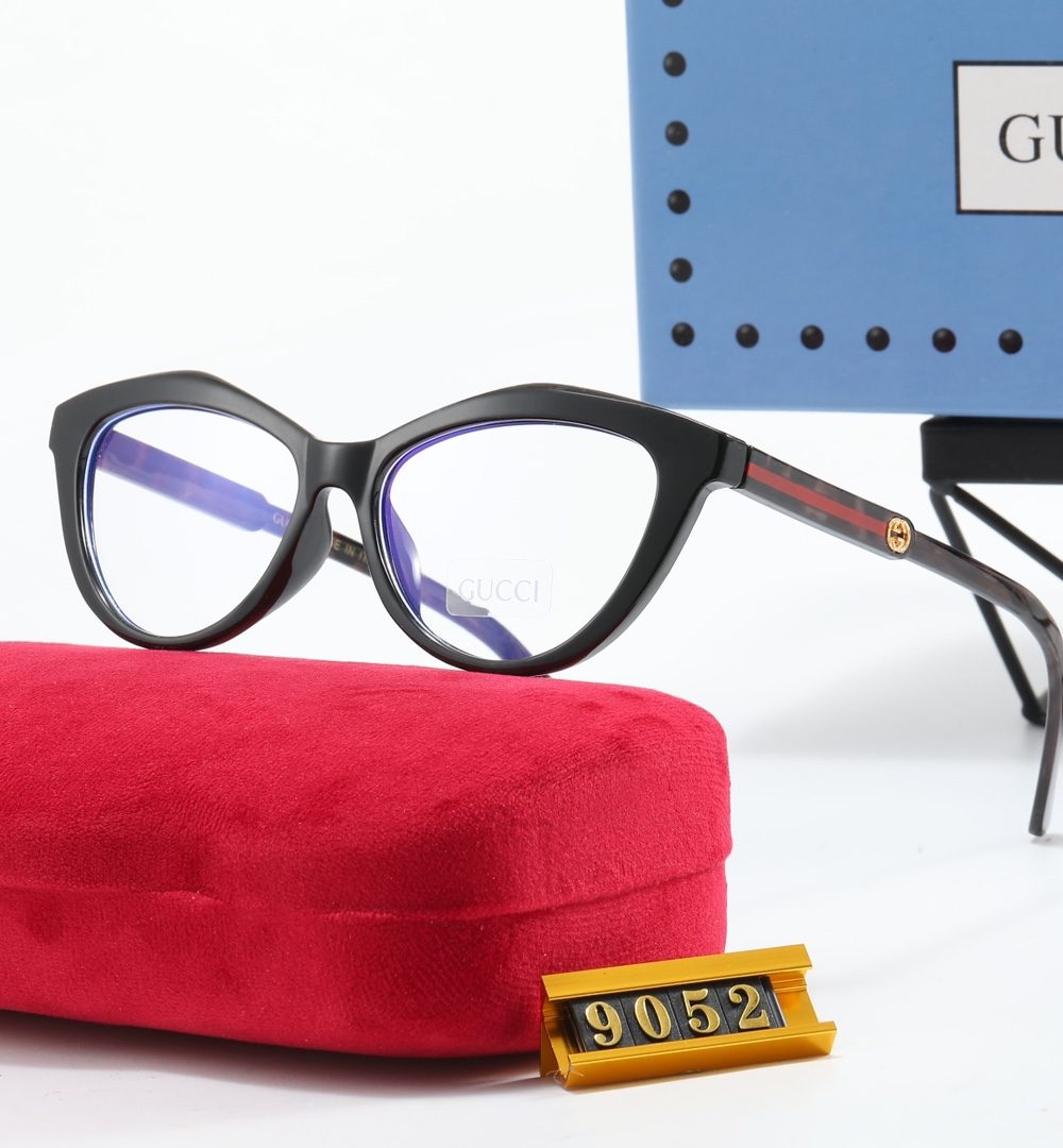 Gucci Square Frame Sunglasses