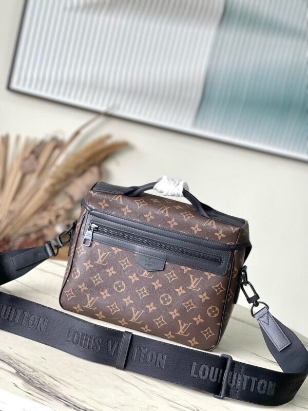 [REP 1:1] Louis Vuitton LV Trail Messenger Monogram Macassar nvprod5060013v/M46972 Unique Bag For Unisex M46972 - 31cm