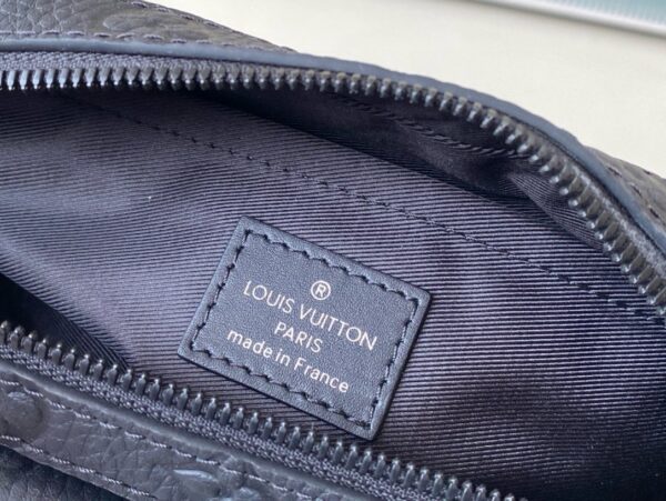 [REP 1:1] Louis Vuitton Steamer Messenger Black Taurilon Monogram Unique Bag For Women M57307 - 23.5cm