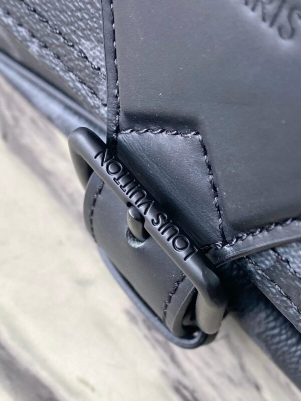[REP 1:1] Louis Vuitton Monogram Eclipse Montsouris Messenger Unique Bag For Women M46685 4 - 34cm